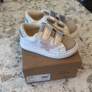 Steve Madden Trezume Star Sneaker